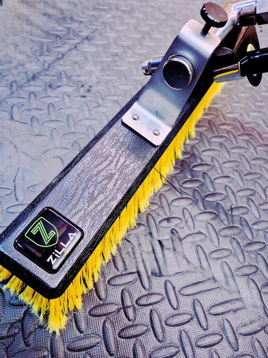 18" Zilla Brush with manifold.