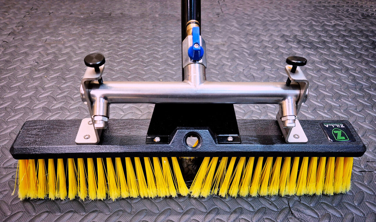 18" Zilla Brush with manifold.