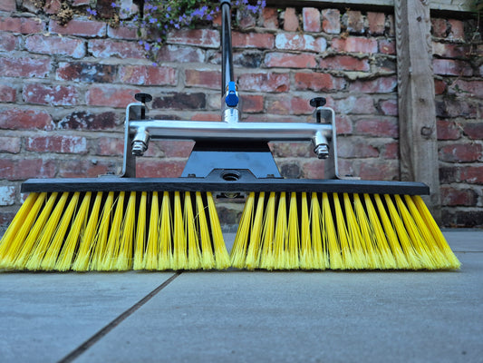 24" Zilla Brush with manifold